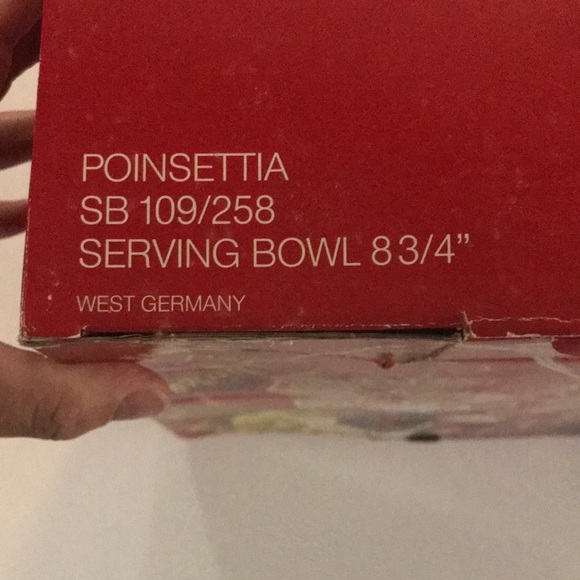 Mikasa Crystal Poinsettia Serving Bowl West Germany - Picture 8 of 12